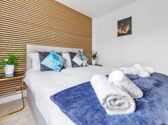 Appartamento Imperial Wharf Chelsea 3 Bedroom *