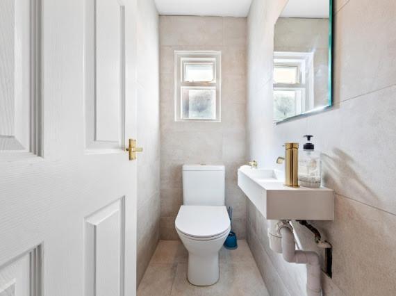 Imperial Wharf Chelsea 3 Bedroom Londra