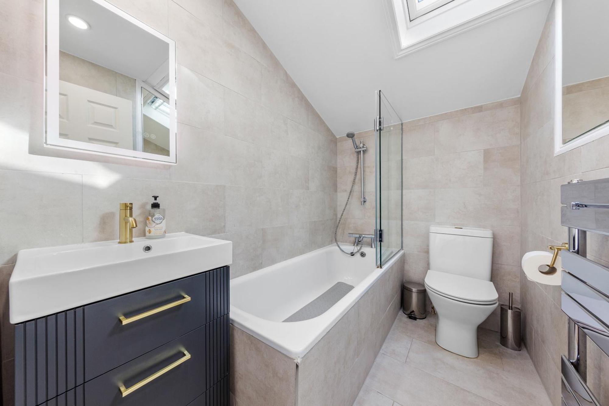 Appartamento Imperial Wharf Chelsea 3 Bedroom Londra