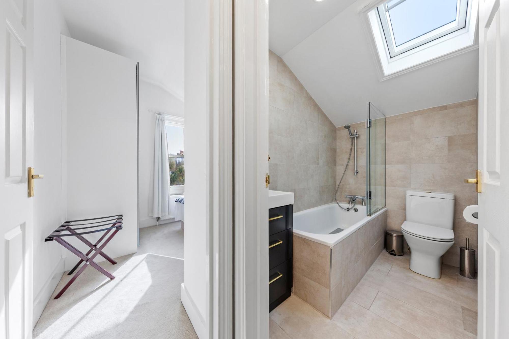 Appartamento Imperial Wharf Chelsea 3 Bedroom