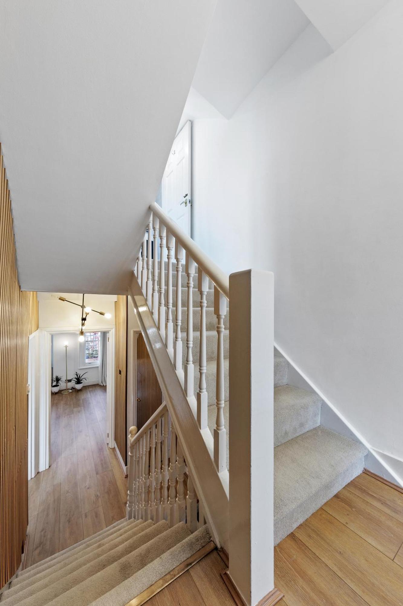 Imperial Wharf Chelsea 3 Bedroom * Londra